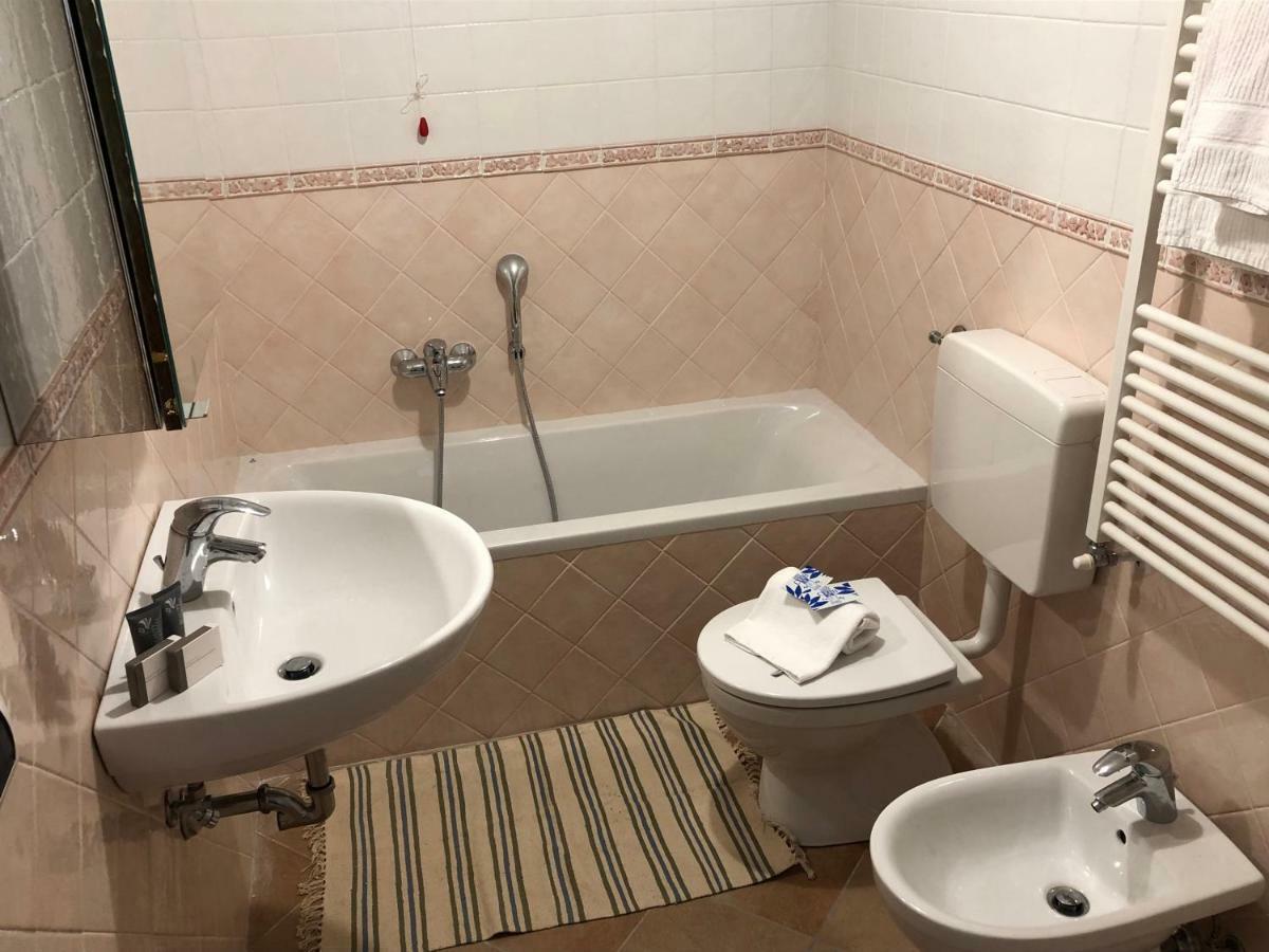 Villa Teca & Succo - Nature E Relax Sestri Levante Exteriör bild